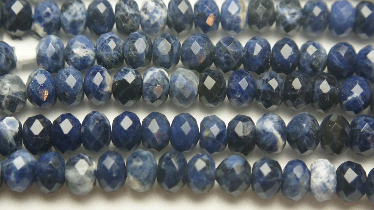 Sodalites_8mm_Faceted